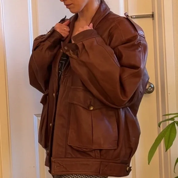 Super soft vintage leather brown men’s bomber jacket Anne Beretta L